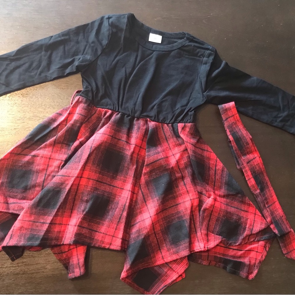 Brand New, never been worn, Size 2T toddler dress. Perfect Christmas dress!